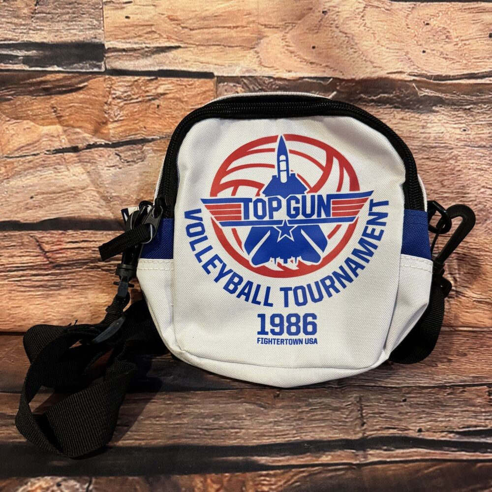 Top Gun Volleyball Tournament 1986 Crossbody Bag Bioworld Mini Messenger New